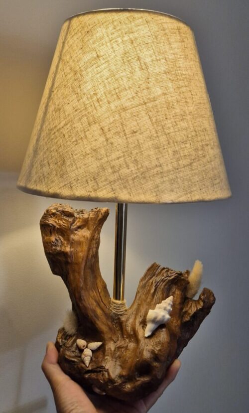 Lampes en bois