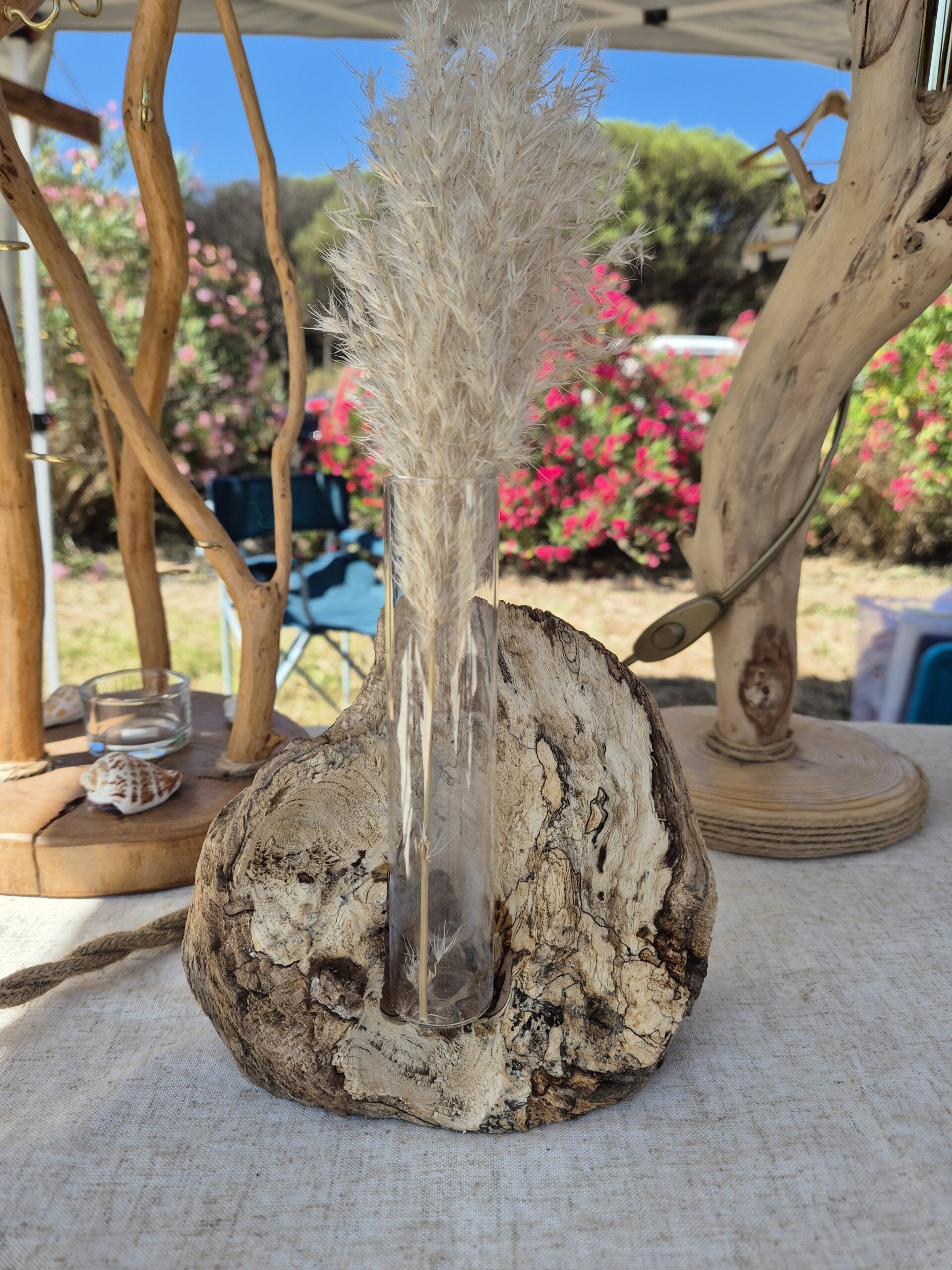 Soliflore sur bois flotté